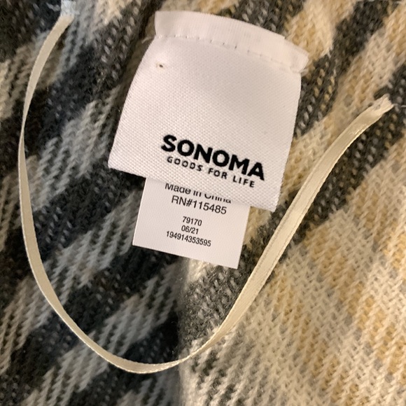 Button wrap - Picture 2 of 3